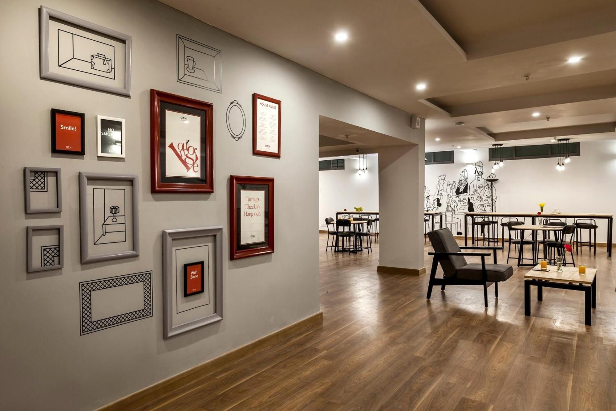 Super Townhouse Hotel Impact Chinhat 외부 사진